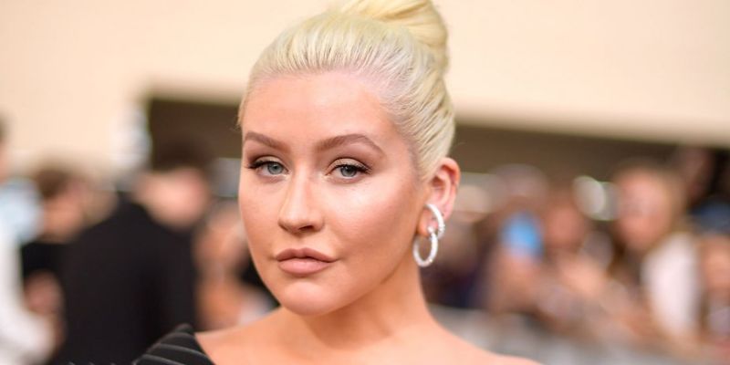 The Beauty (D)evolution of Christina Aguilera: Her Reported Cosmetic Surgeries Including Nose Job, Breast Job and Liposuction